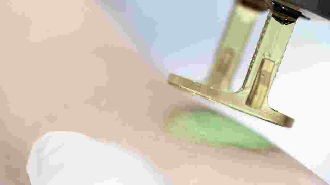 Laser vs. Waxing vs. Shaving – who’s the real winner?